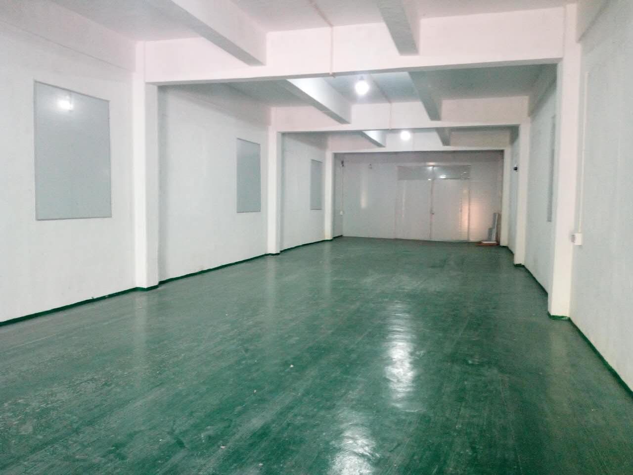 [江高镇厂房出租]广州市白云区第三方托管红酒仓库出租