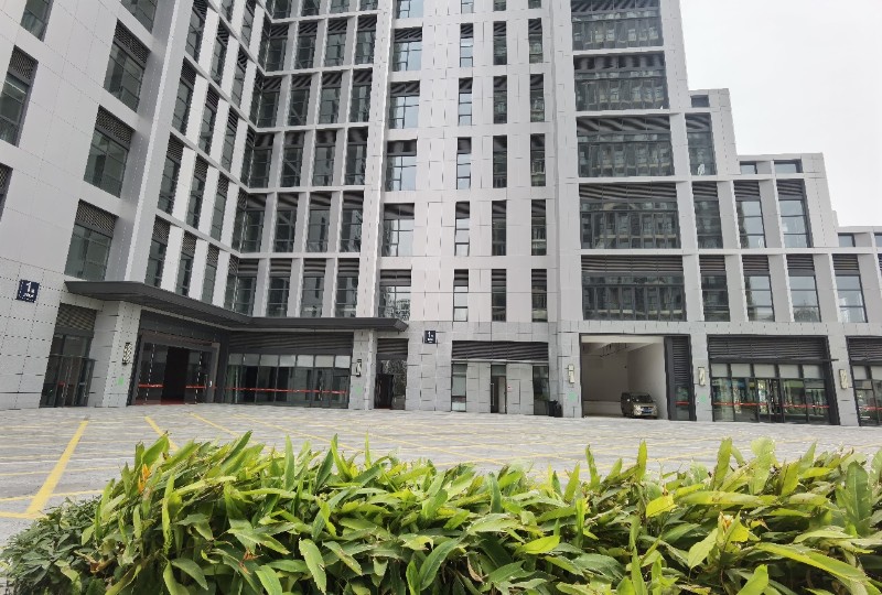 深圳宝安光明全新工业厂房1586平至15000平招租