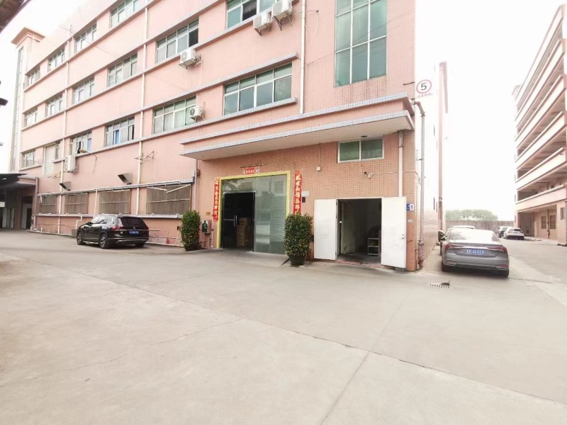 东莞塘厦 深圳交界处 标准一楼厂房出租 带牛角