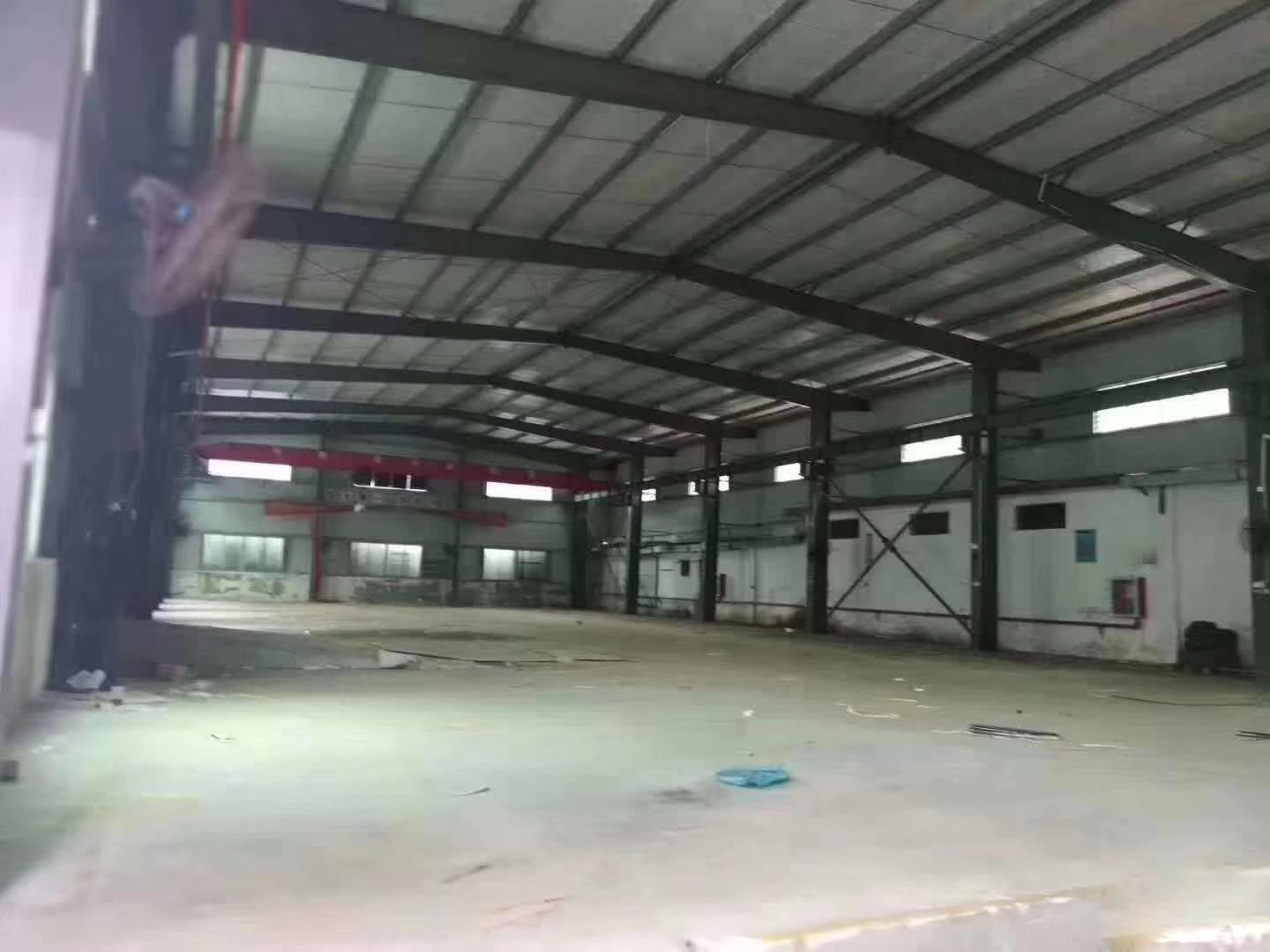 塘厦沙湖新出一楼钢构1000平方厂房出租，高7米，带5吨行车
