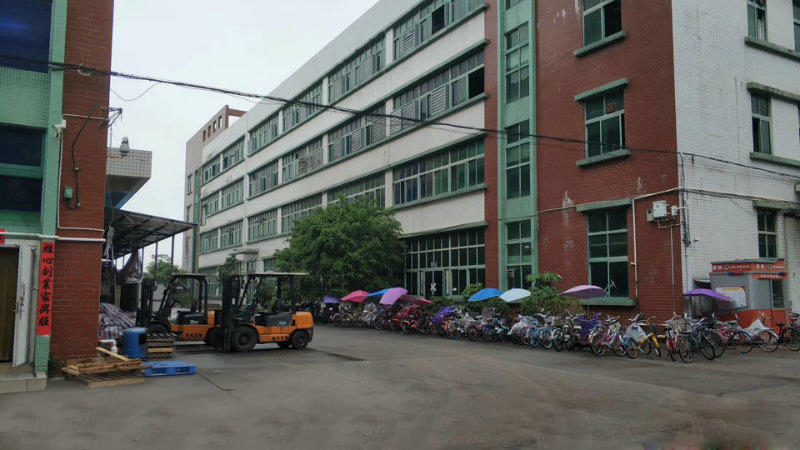 塘厦科苑大道花园式一楼3200平方出租带行车6米高原房东直租