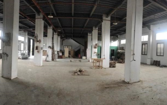 龙湖区外砂镇华埠工业区 厂房4层共 2600平米可拆租