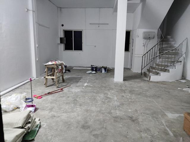 独栋三层小楼可做小厂房出租