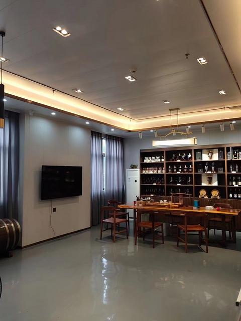 出租莲花大道翰林华府附近厂房办公室