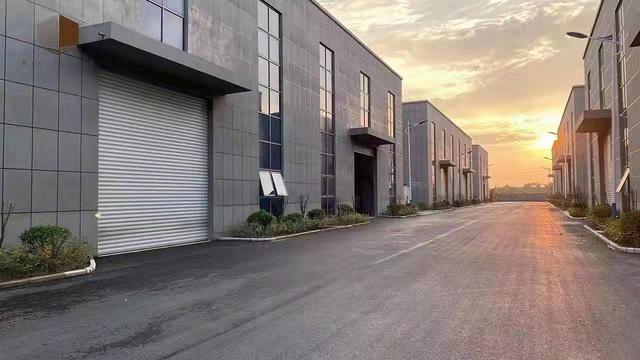 甲方厂房租售，随时入驻，层高12米