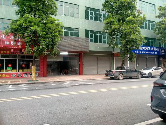 出租鼎湖平湖一路写字楼，工厂，酒店，临街店铺出租