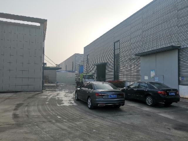 出租东台唐洋镇厂房一栋，带行车