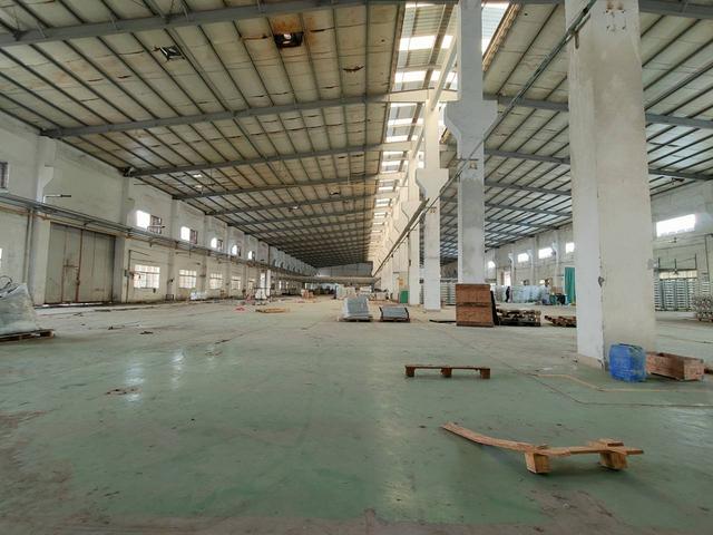 河源市滴水13米高钢结构重工业厂房25000
