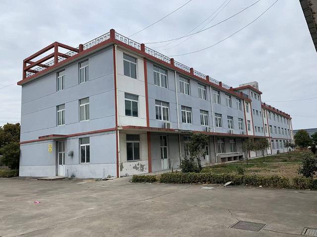 出租海陵区梅兰西路111号厂房、办公室、宿舍