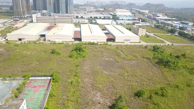 河源市滴水13米高钢结构重工业厂房25000