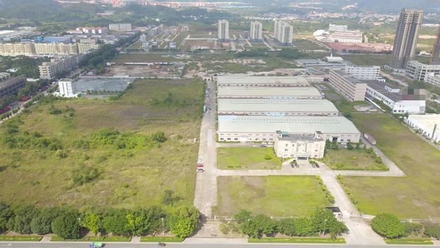 河源市滴水13米高钢结构重工业厂房25000