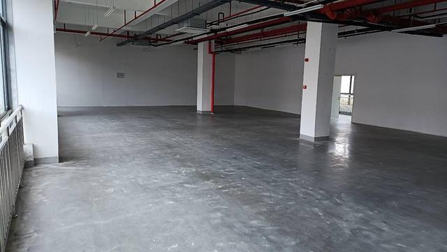 六安485平方展厅、仓库、办公室出租，带大露台