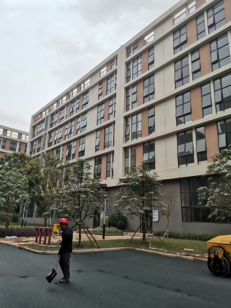 斗门港开发商厂房 可独栋可分层出售 40年产权 首付3成