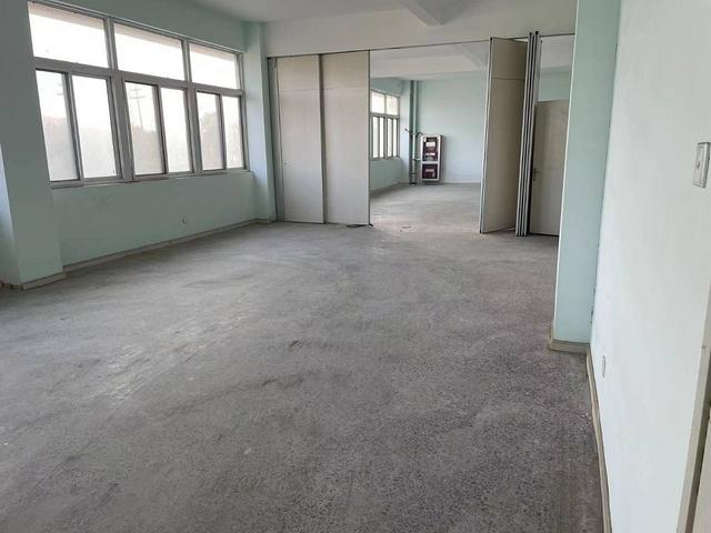 整栋可分割简装直播仓储办公物流拎包入住迎宾大道与黄山大