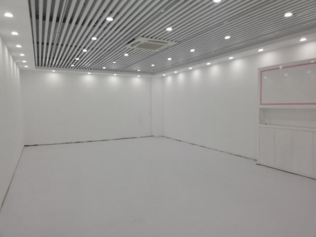 九龙湖地铁站旁一楼二楼厂房出租，每层1000，