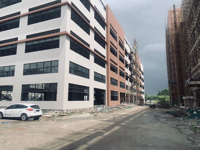 三角新出线路版厂房25000平出租，大小可分租