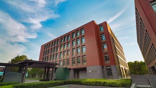 海淀厂房办公室出租，手续齐全，可环评生产，享优惠政策正规园区