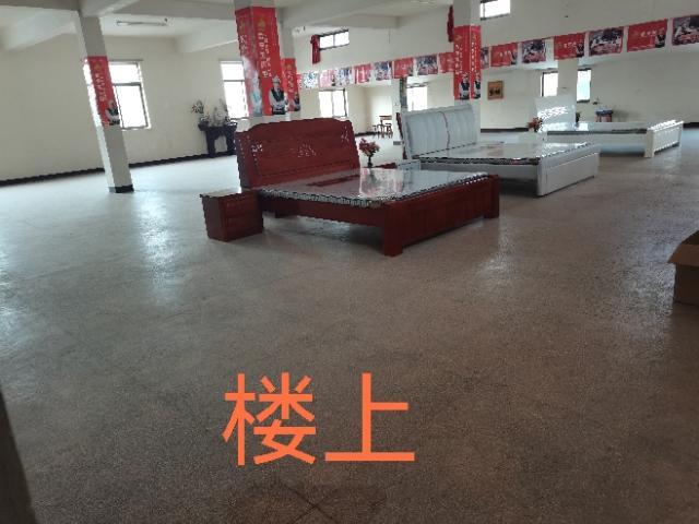 店面出租，饭店 加工  仓储均可