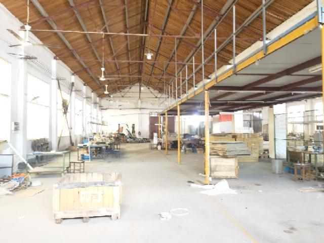 礼嘉华渡1400平米一楼车间出租