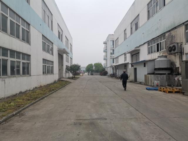 个人直租独门独院8000平厂房出租可分租1000平