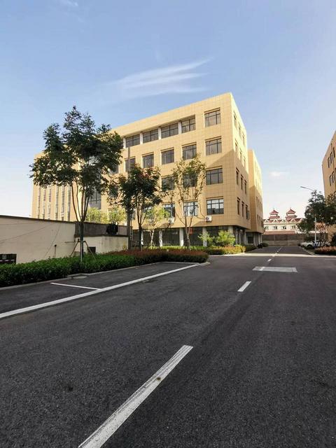 政府园区厂房直接出租，政策优惠，满足多种需求
