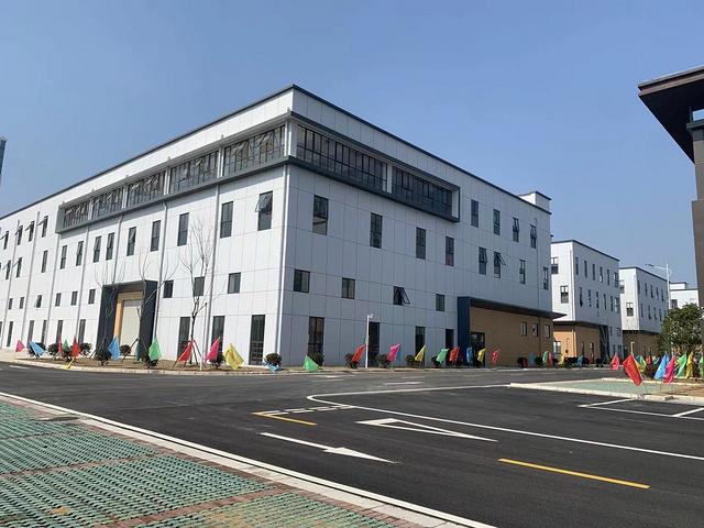 现房销售~即买即投产，产权清晰，交通便利！