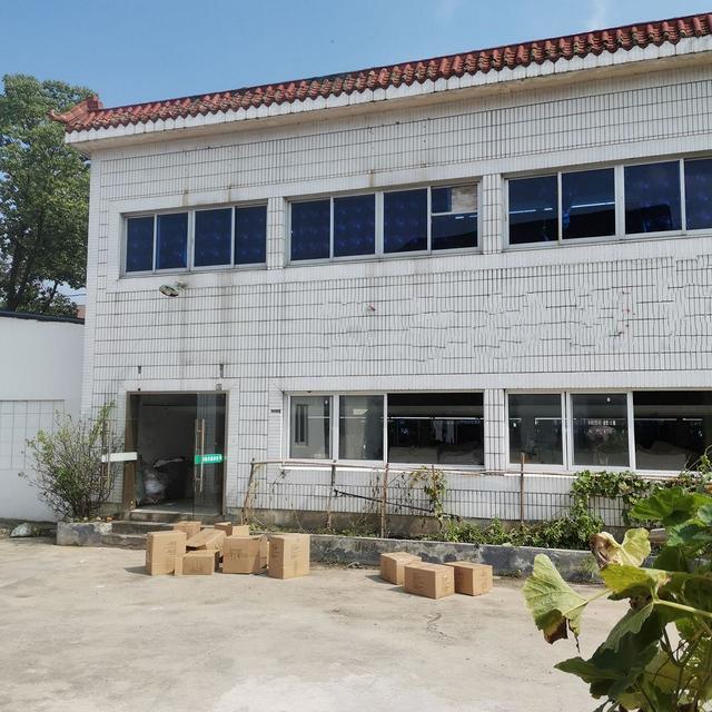 奉化裘村镇.大马路旁土地7亩.厂房2500平1950万