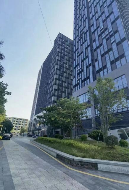 深圳机场物流园占地255.2亩建筑28万平方售价32亿