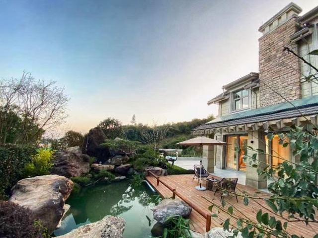 深圳香蜜湖水榭花都600套别墅出售90亿