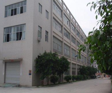 出售乐海百货附近厂房4400平米联系人：李小姐