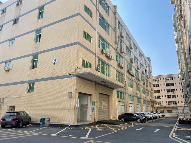 沙井后亭地铁口工业园区精装修楼上900平厂房仓库出租