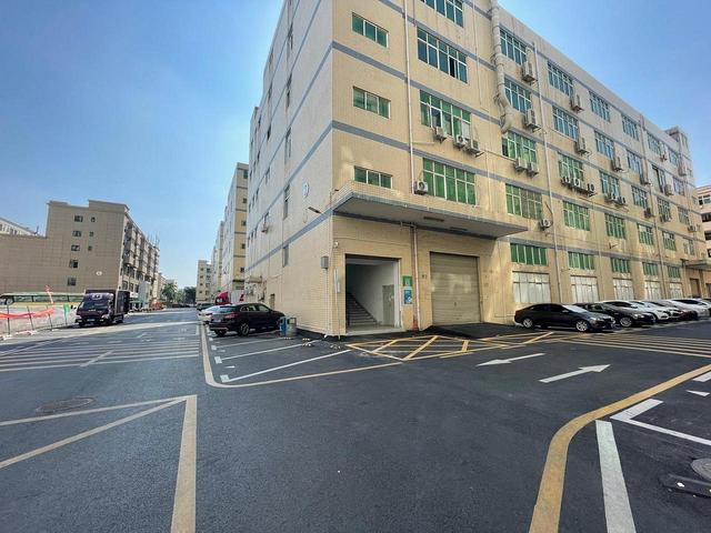 沙井后亭地铁口工业园区精装修楼上900平厂房仓库出租