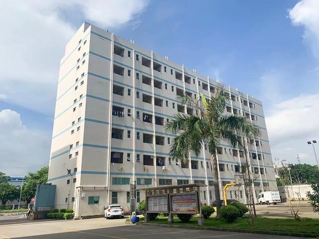 福永和平工业园原房东独栋1-4层共6000平厂房出租高速路口