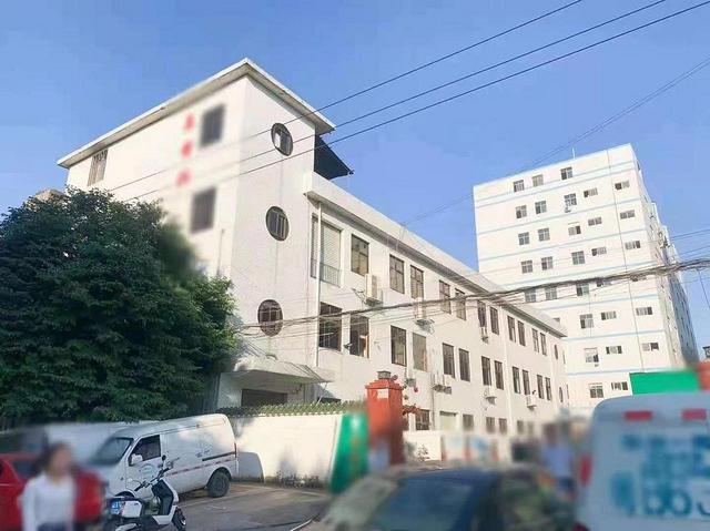 原房东整栋石岩石龙仔大型工业区3600平厂房200平出租u