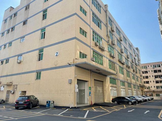 沙井后亭地铁口工业园区精装修楼上900平厂房仓库出租