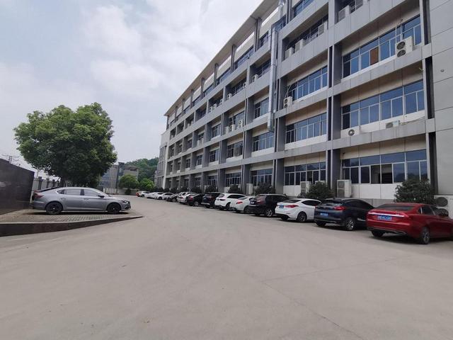 石岩新出2万平方原房东红本独院厂1000平起出租厂房可办环评