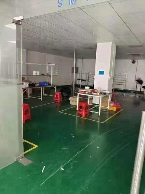 石岩塘头大道工业园区楼上带装修厂房1000平米招租