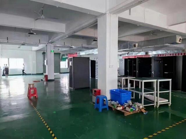 无公摊！石岩北环地铁附近1500平方精装厂房出租，拎包入住