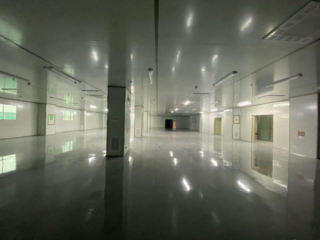 石岩高速口2000平方原房东全新精装修仓库厂房出租可分租