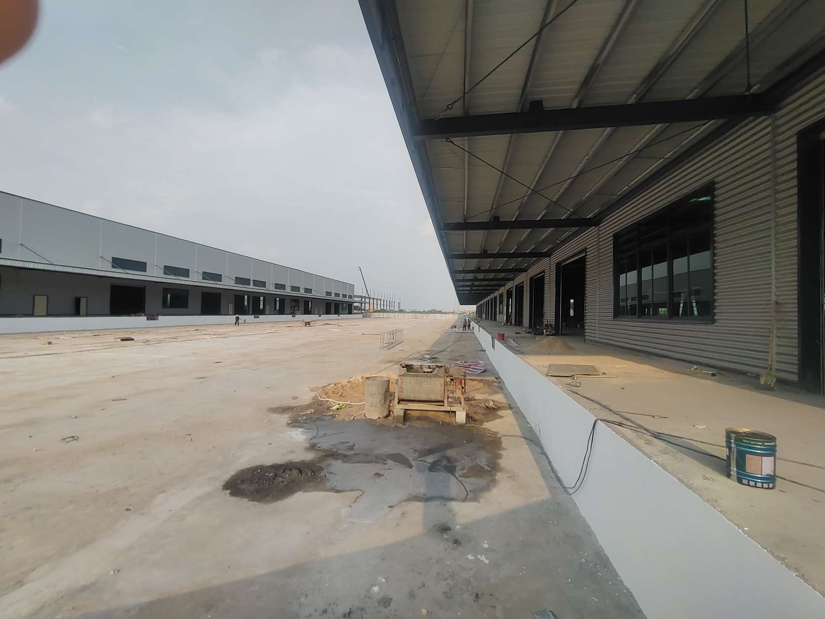 独门独院空地大原房东出租四会市 建筑面积50000㎡单层厂房